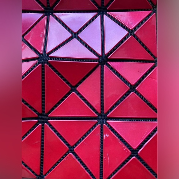 Issey Miyake cherry pink Baobao bag - Picture 6 of 7